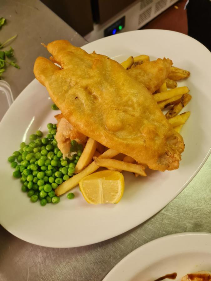 The Crown Hotel Inverbervie 外观 照片