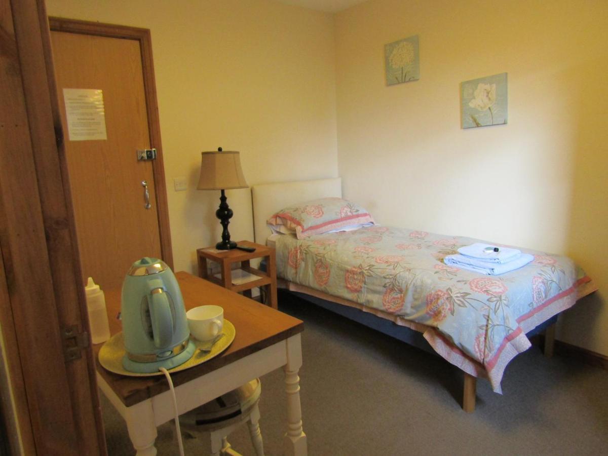 The Crown Hotel Inverbervie 外观 照片